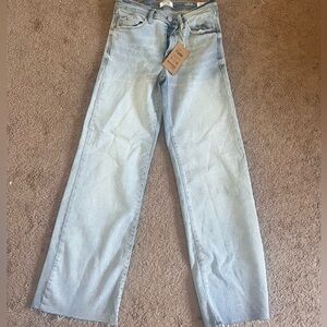 Kensie vintage luxe high rise wide leg jeans. Size 2/26